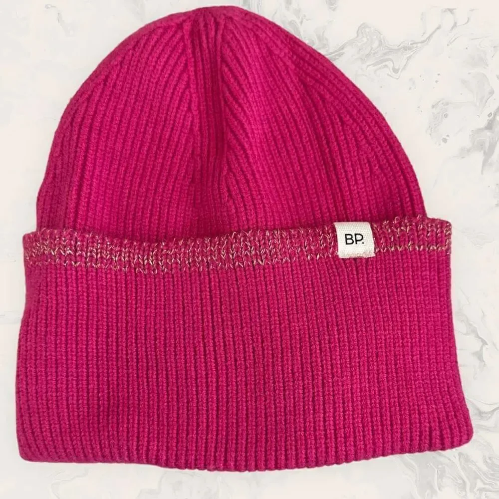 NWT Nordstrom BP. bundle of 3 Knit Beanies - multicolor/Green / Hot Pink - One S